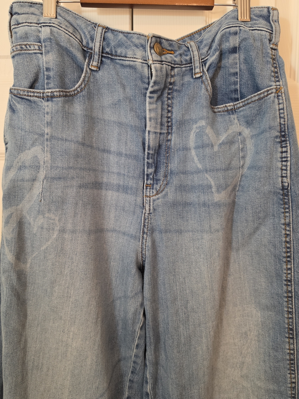 Pilcro The Kenna Mid-Rise Heritage Barrel Jeans Heart Icon Edition Sizes 28 - Picture 9 of 14
